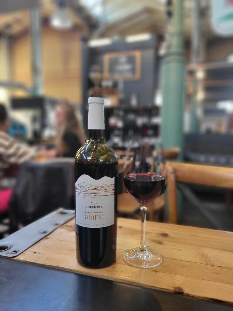 Rotwein der Woch bei Tastavin Weinbar Berlin Moabit - Château Alaric – Corbières Rotwein 2017